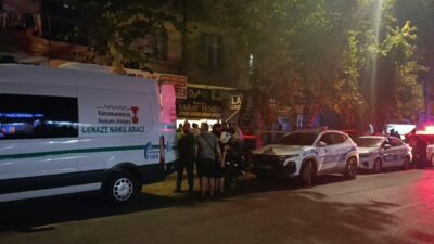 Kahramanmaraş’ta meydana gelen olayda, bir adamın eşini yemek yerken öldürdüğü