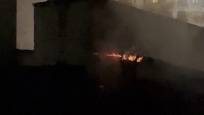 Hakkari’nin Yüksekova ilçesinde bulunan bir ekmek fırınının çatısında meydana gelen