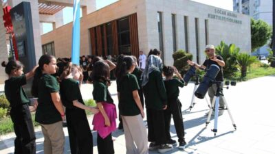 Yüreğir Belediyesi, çocukların bilimsel konulara ve uzaya olan ilgilerini artırmak