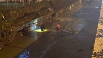 Karadeniz Ereğli ilçesinde, bir belediye çalışanının eski kız arkadaşının evine